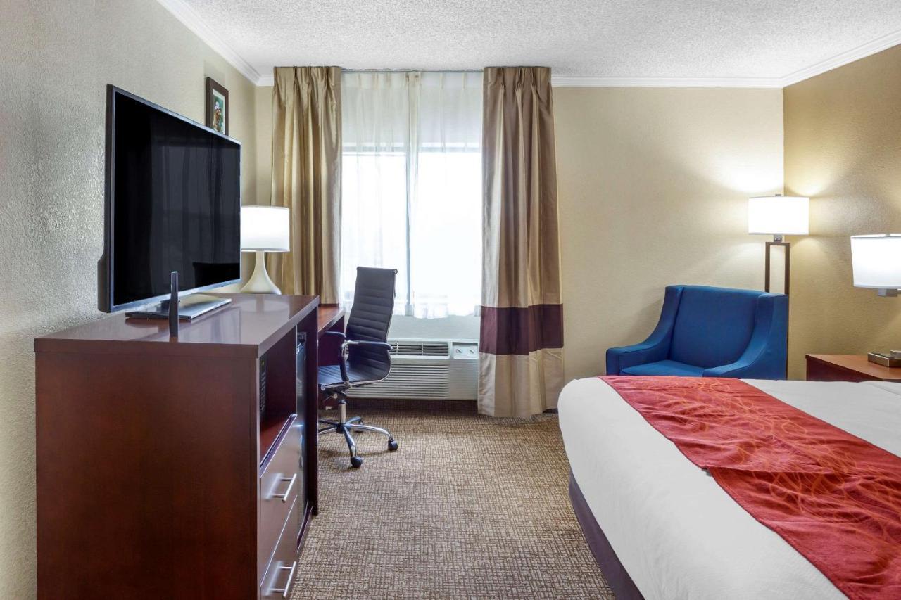 Comfort Inn Hoffman Estates - Schaumburg Exterior photo