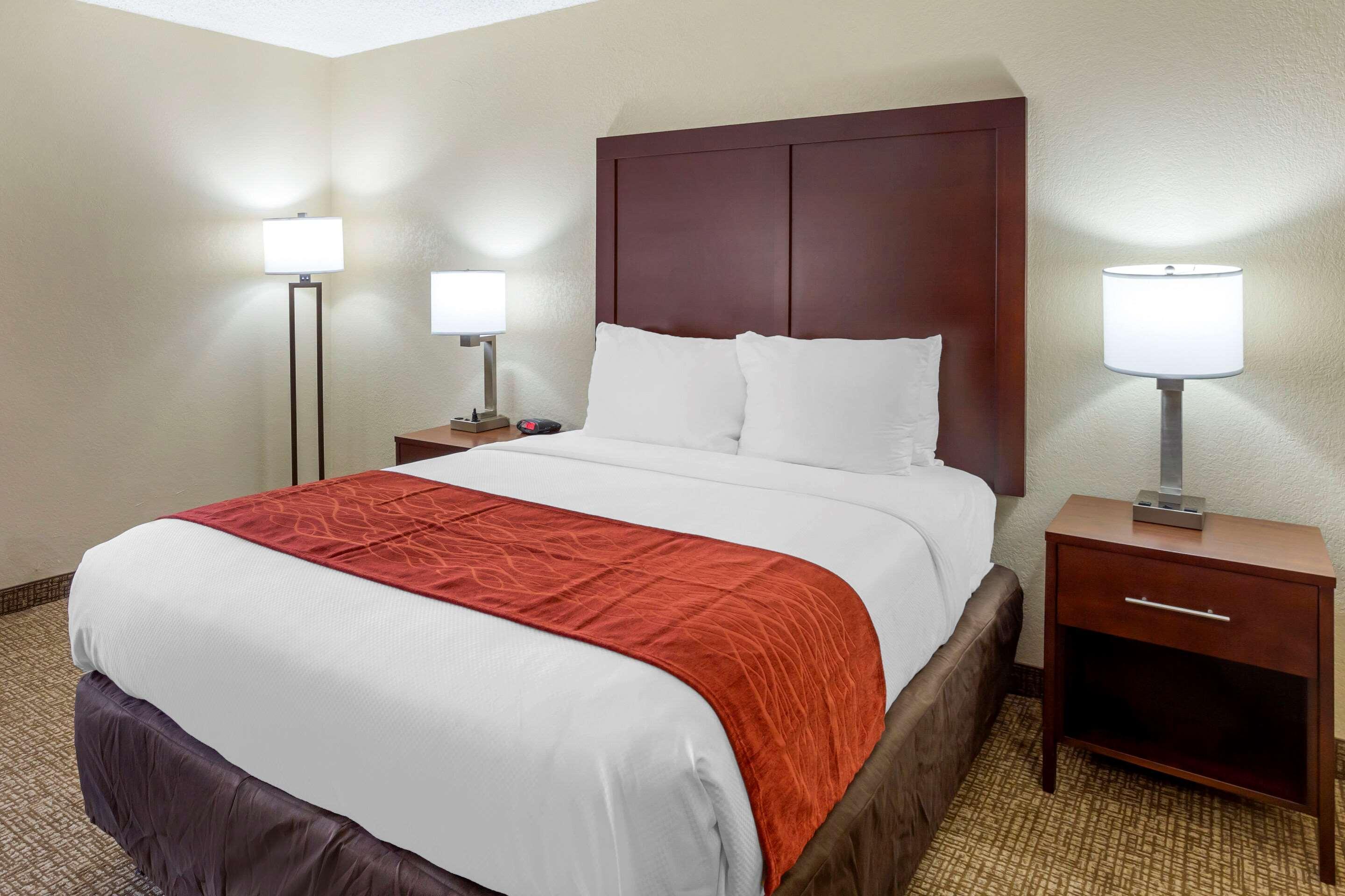 Comfort Inn Hoffman Estates - Schaumburg Exterior photo
